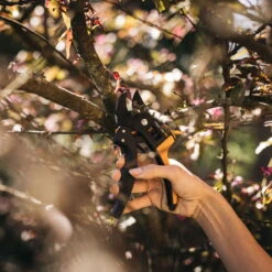 Fiskars Gartenschere 'Amboss' -Die grüne Ecke 0920300457 FISKARS Gartenschere Amboss PowerStep 4 106738