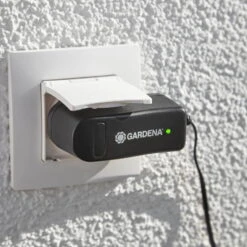 Gardena Urlaubsbewässerung City-Gardening, Bis Zu 36 Töpfe, Transformator, Zeitschaltuhr -Die grüne Ecke 0930100238 city Gardening Urlaubsbewaesserung fuer bis zu 36 Topfpflanzen 4 61507