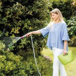 Aquapop Mit Selbstaufdehnbarem Schlauch, 5-15m, Lime, Kunststoff / Polyester -Die grüne Ecke 0930200477 Aquapop mit 5 15m selbstaufdehnbarem Schlauch Lime 4 58928