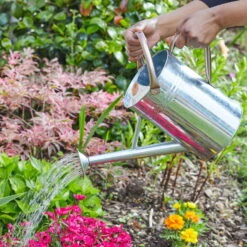 Gießkanne, Galvanisiert, Grau, Volumen 4,5 Liter -Die grüne Ecke 0930401400 Giesskanne Galvanised 4 99234