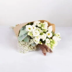 Gemischter Blumenbund 'Eleganz In Weiß' Inkl. Gratis Grußkarte -Die grüne Ecke 1025700008 DIY Mixbund Eleganz in Weiss Lisianthus weiss Gypso Euka Fluffy 1 94531