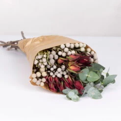 Blumenbund Eukalyptus Mit Brunia Und Kapgrün, Inkl. Grußkarte -Die grüne Ecke 1025700023 Strauss Brunia 1 101693