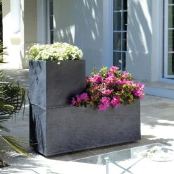 Pflanztrog 'Volcania Dado', Anthrazit, L 39,5 X B 39,5 X H 43,5 Cm -Die grüne Ecke 3230101084 Pflanztrog Volcania Dado anthrazit 39x39xH43cm 31Ltr2 75429