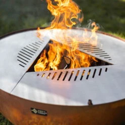 Edelstahl-Feuerstelle 'TRIA', Rost, 100 X 55 X 100 Cm -Die grüne Ecke 3920100752 Feuerstelle TRIA rost 1 110903